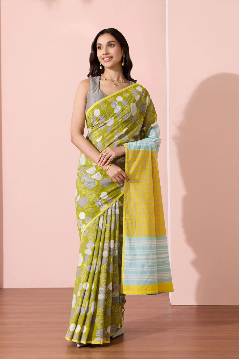 Light Green Screen Printed Bengal Pure Cotton Saree with Unstitched Blouse Piece